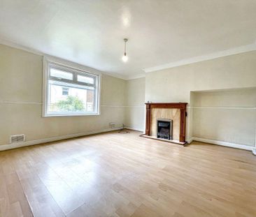 3 bed terraced house to rent in SR8 - Photo 4