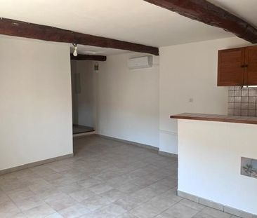 Location Appartement 2 pièces 39m² LA CELLE 83170 - Photo 1