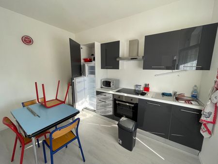 Location Maison 2 pièces 47m² - Photo 3