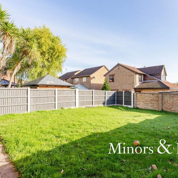 3 bedroom detached house to rent - Photo 1