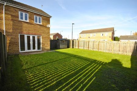 Reeves Way, Armthorpe, Doncaster - Photo 3