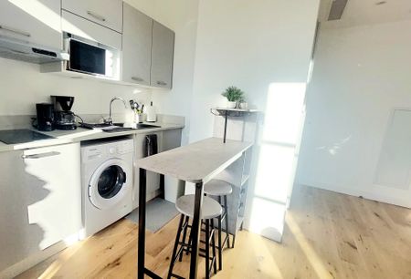Location Appartement 2 pièces 33m² NICE 06000 - Photo 4