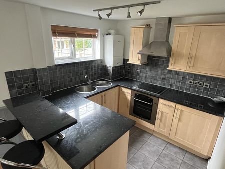 Michaelwood Close, Webheath - Photo 3