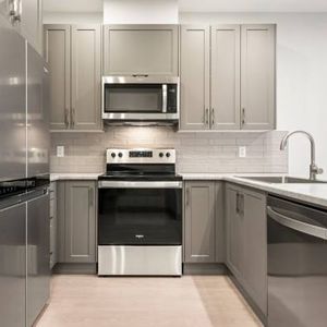 UNIT 1608 VANTAGE! BRAND NEW UNITS. 1 bedroom, 1 bathroom + den. - Photo 2