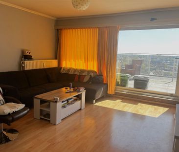 Instapklaar dakappartement met groot terras in het centrum van Turn... - Photo 3