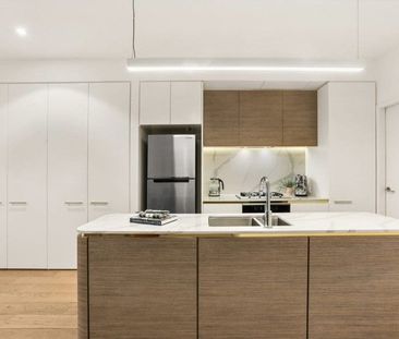 Stunning Two Bedroom Apartment - Photo 5