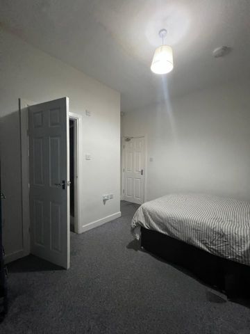 Room in a Shared House, Stanley Street, L7 - Photo 2
