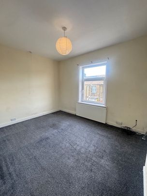 Oak Street - Photo 1