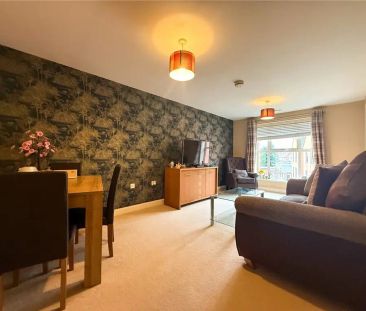 1 bedroom flat to rent - Photo 2