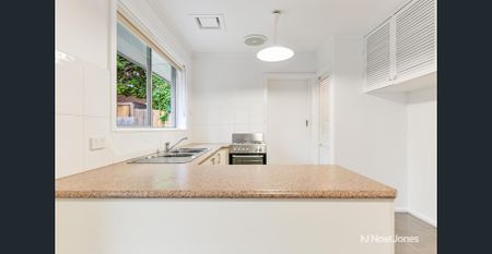 Light-Filled Family Home in Prime Croydon Pocket - Photo 4