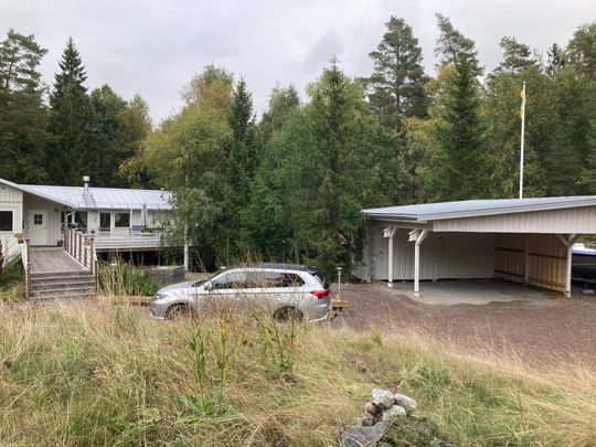 Forsviksvägen, Ingarö - Photo 1