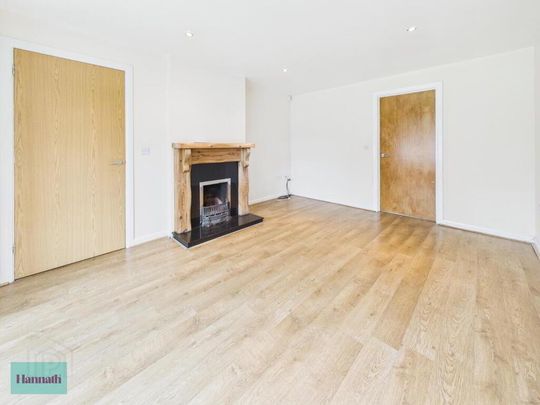 23 Bluestone Hall, Craigavon, BT64 2AJ - Photo 1