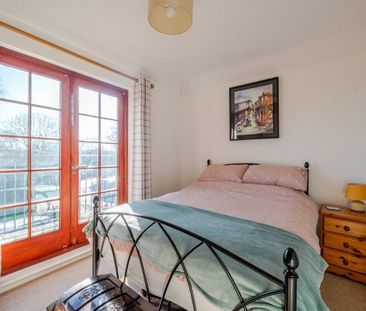 4 bedroom detached house to rent - Photo 4