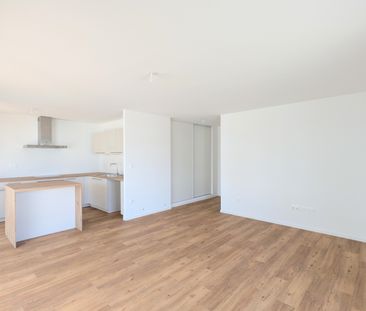 Location Appartement 4 pièces 82m² MITTELHAUSBERGEN 67206 - Photo 4