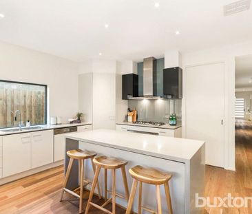 Brighton East - Photo 3