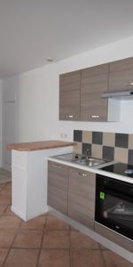 T2 – LENT - Photo 3