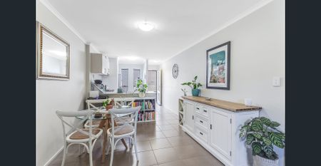 Modern Townhouse Living - Photo 4