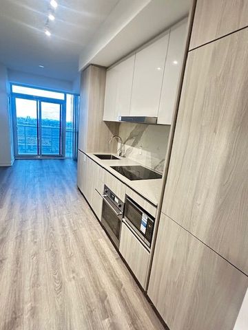 For Lease - 8 Interchange Way Unit# 2810, Vaughan, Ontario - Photo 5