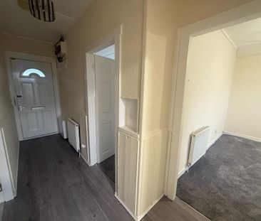 2 bedroom semi-detached house to rent - Photo 5