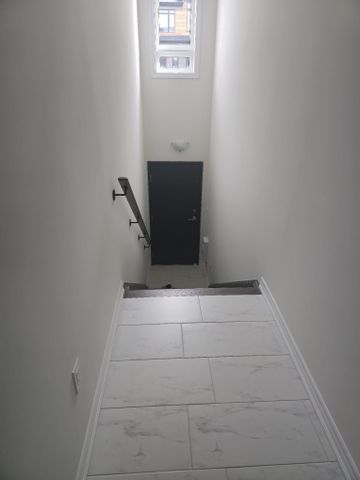 For Lease - 184 Petch Avenue, Caledon, Ontario - Photo 5