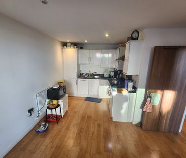 1 Bed Flat, Burgoyne House, TW8 - Photo 5