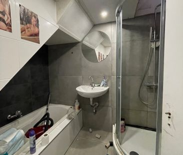 11a, Eerste Hunzestraat, Kop Indische buurt, Korrewegwijk, Oude wij... - Photo 4