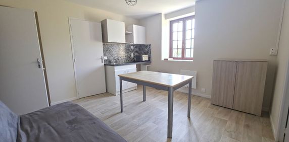 Location Appartement 2 pièces 25m² - Photo 2