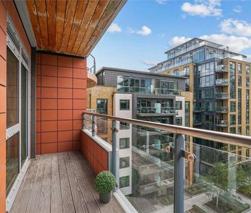 Exceptionally spacious two-bedroom apartment. - Photo 1