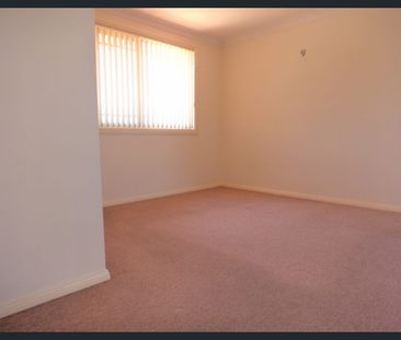 6/22 James Street, Ingleburn, NSW 2565 - Photo 4