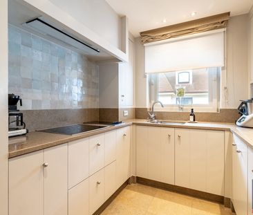 Ruim (155 m²) gemeubeld 3 SK appartement in hartje Zoute - Photo 6