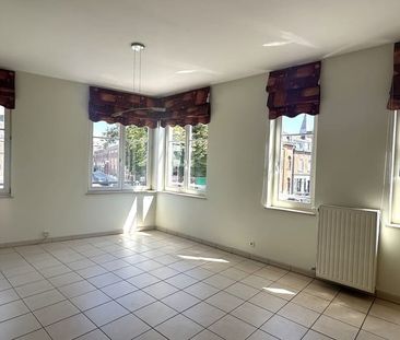 Appartement te huur - Photo 1