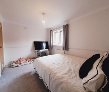 1 bedroom semi-detached house to rent - Photo 1