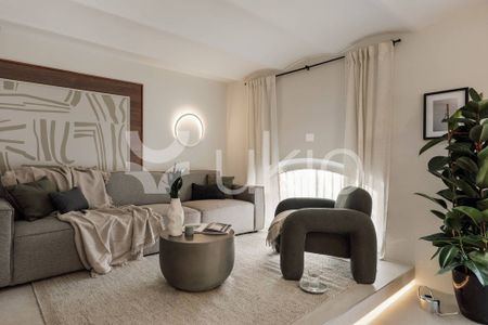 3 room luxury Apartment for rent in Barcelona, Spain - Photo 2