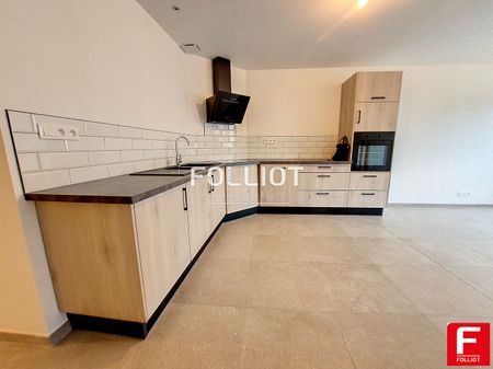 MAISON DE VILLE 4 pièces à louer à Hambye - Photo 2