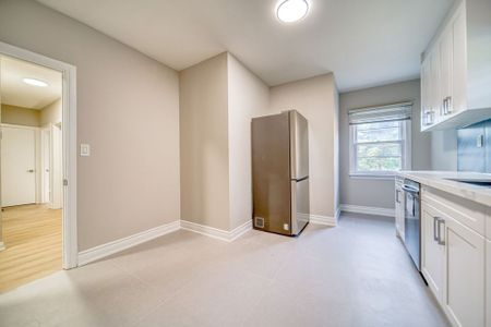 For Lease - 82 Oxford Street Unit# Main, Richmond Hill, Ontario - Photo 2