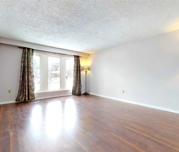 For Lease - 57 Ardgowan Crescent Unit# Main, Toronto, Ontario - Photo 5
