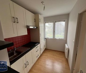 Location Appartement 2 pièces 50m² LILLE 59000 - Photo 3