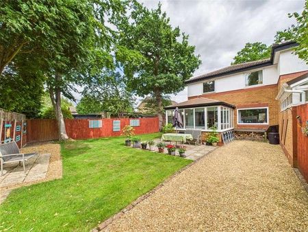 Dawlish Close, Bramhall, Stockport, Greater Manchester, SK7 - Photo 2