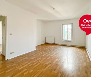 Location Appartement 4 pièces 86m² CASTRES 81100 - Photo 2
