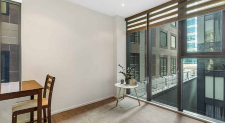 Modern Studio Apartment in Queen's Residences - Photo 3