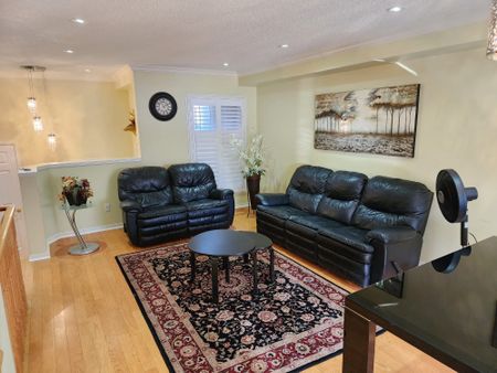 For Lease - 93 Ferrand Drive, Toronto, Ontario - Photo 2