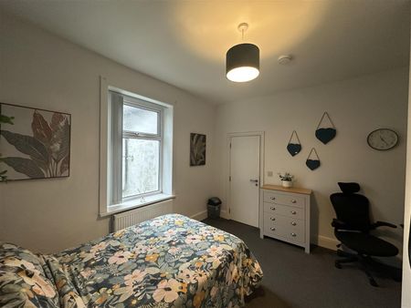 House share to rent in Grant Street, Burnley, BB11 - Photo 5