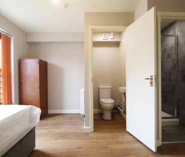 Room 1, East Road, Cambridge - Photo 1