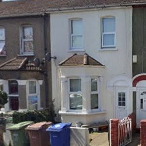 1 bedroom terraced house to rent - Photo 3