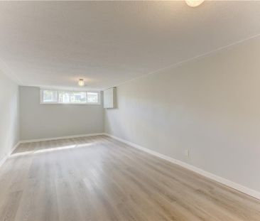 64 STANLEY Street, Cambridge, Ontario, N1S2A6 - Photo 6