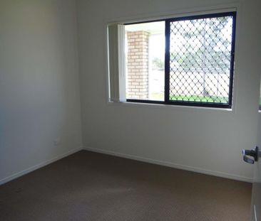 Fantastic Family Home in Upper Coomera - Photo 6