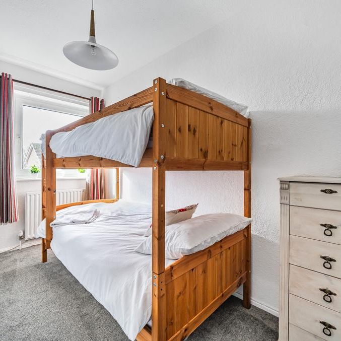 3 bedroom terraced house to rent - Photo 1