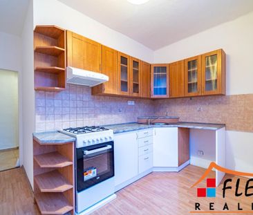 Pronájem bytu 2+1 50 m2 - Fotografie 6