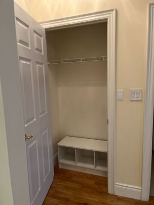 For Lease - 1 Leaside Park Drive Unit# 419, Toronto, Ontario - Photo 1