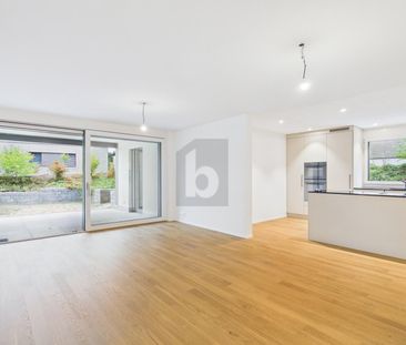 MODERN MIT PRIVATEM SITZPLATZ - Foto 1